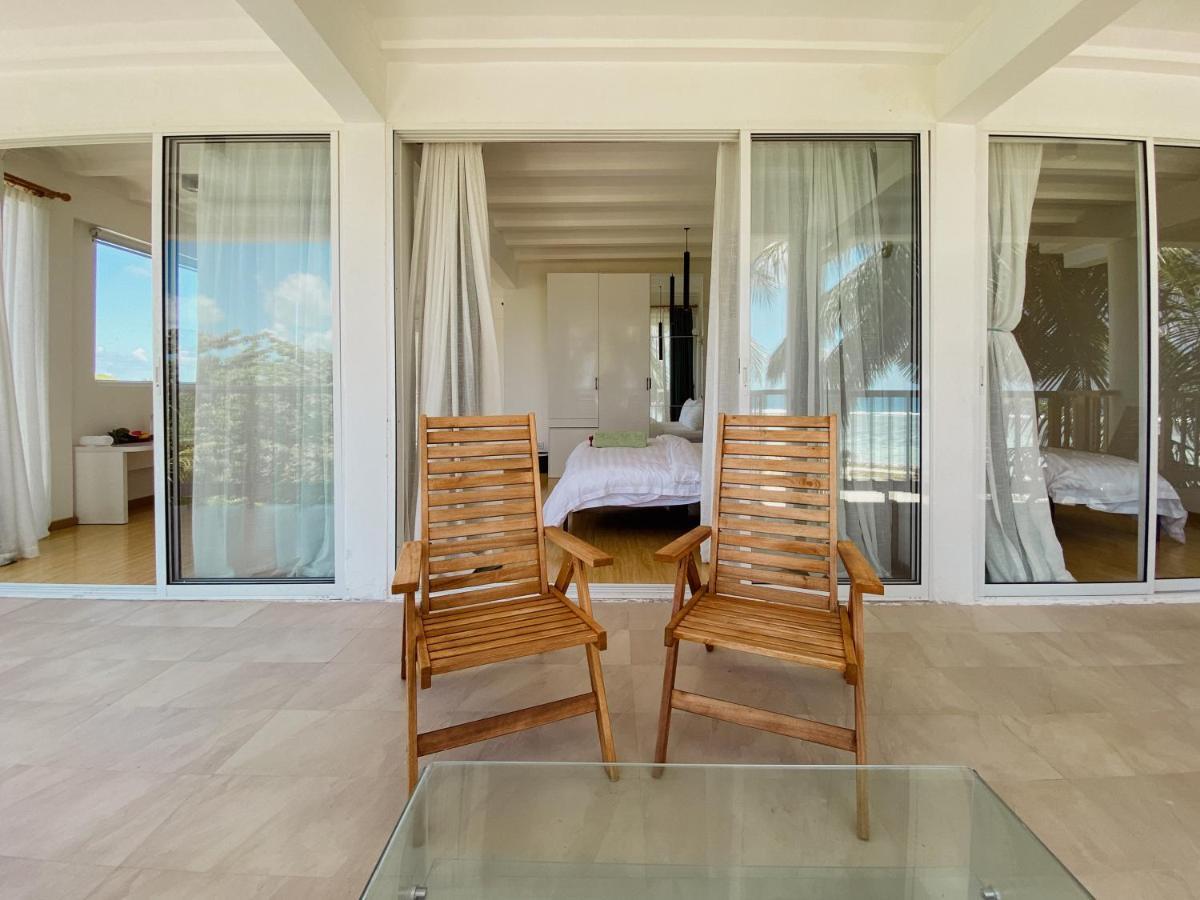 Coral Inn Thulusdhoo Bagian luar foto