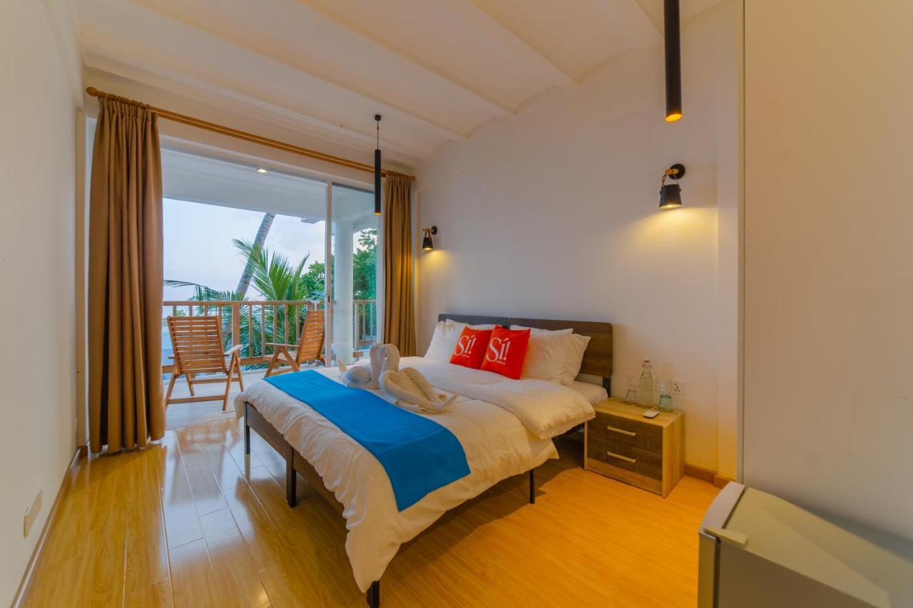 Coral Inn Thulusdhoo Bagian luar foto